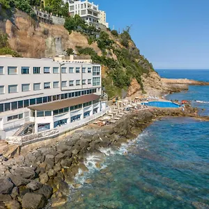 Hotel La Perla Del Capo ***