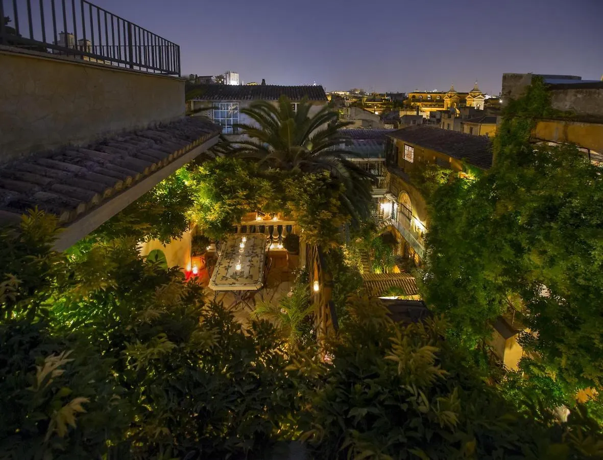 Episcopo Lipinsky Luxury Suites Rome 2*,